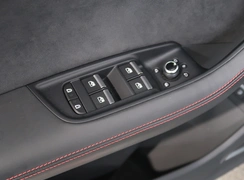 Q7
