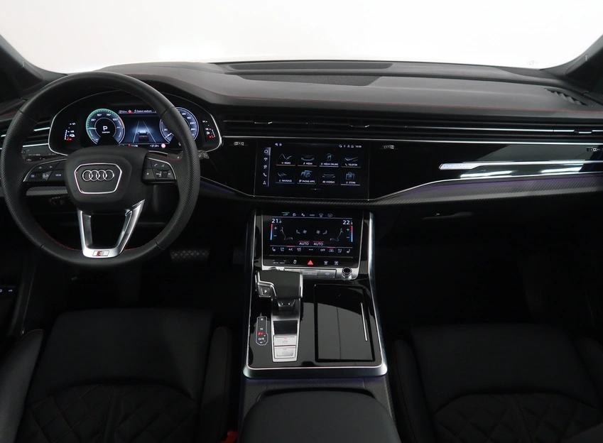 Q7