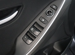 I30