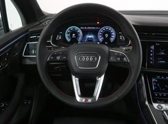 Q7
