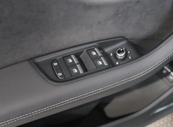 Q7