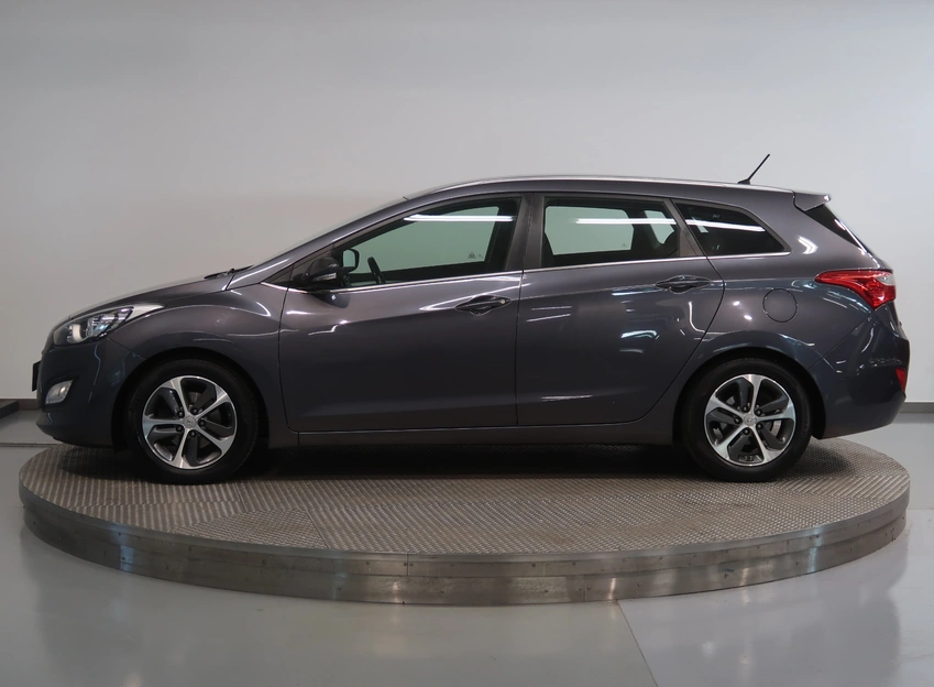 I30