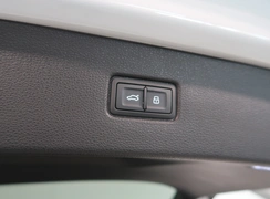 Q7