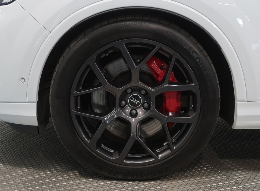 Q7