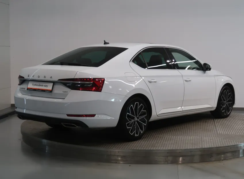 Škoda Superb L&K 2.0TSI 206KW 4x4 DSG TAŽNÉ WEBASTO