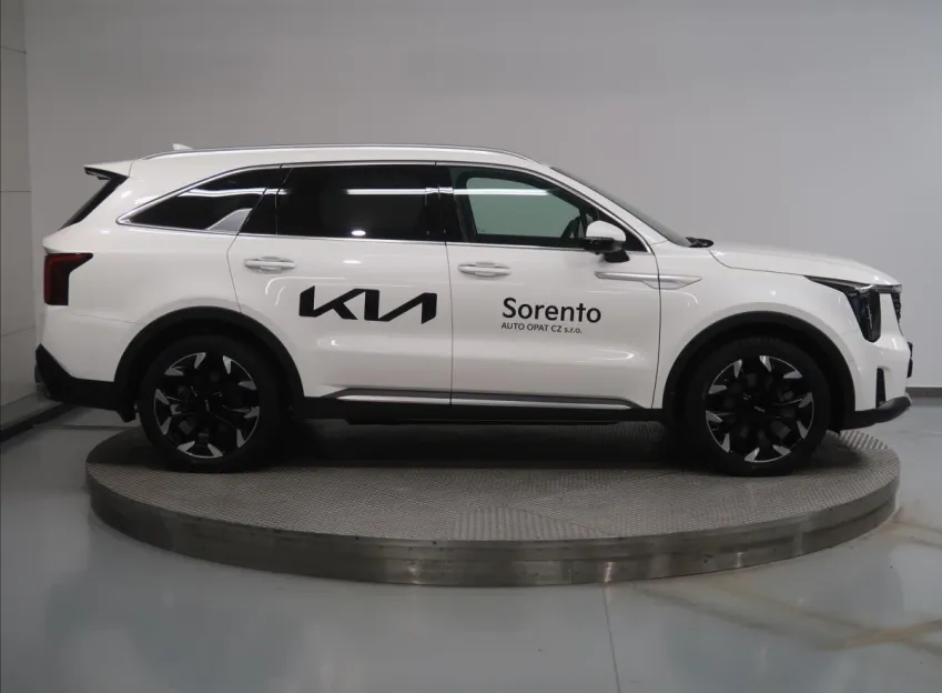 Kia Sorento 2,2 CRDi 8DCT  TOP NAPPA 7P