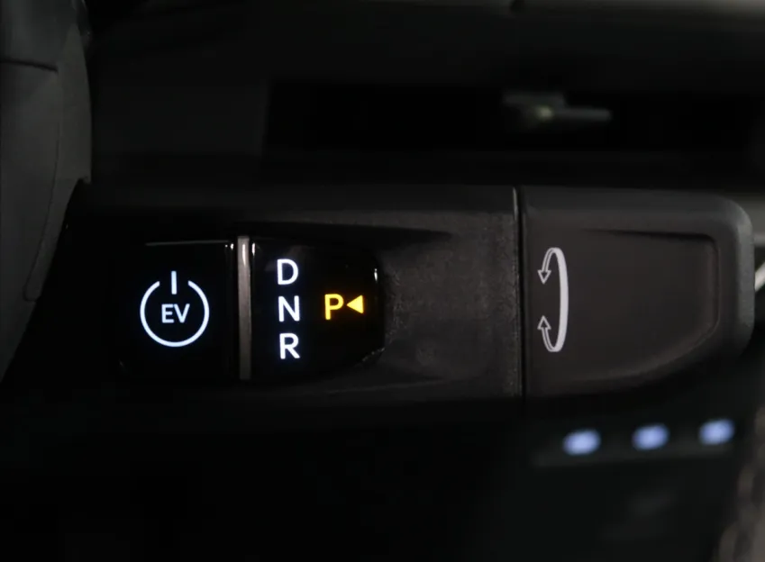Kia EV2 42,2 kWh HEAT  EARTH 4místa
