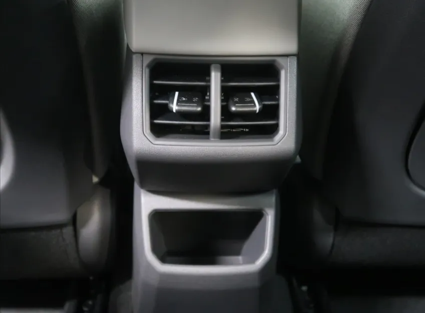 Kia Seltos 1,6 T-GDi 4X2 DESIGN  EXCLUSIVE