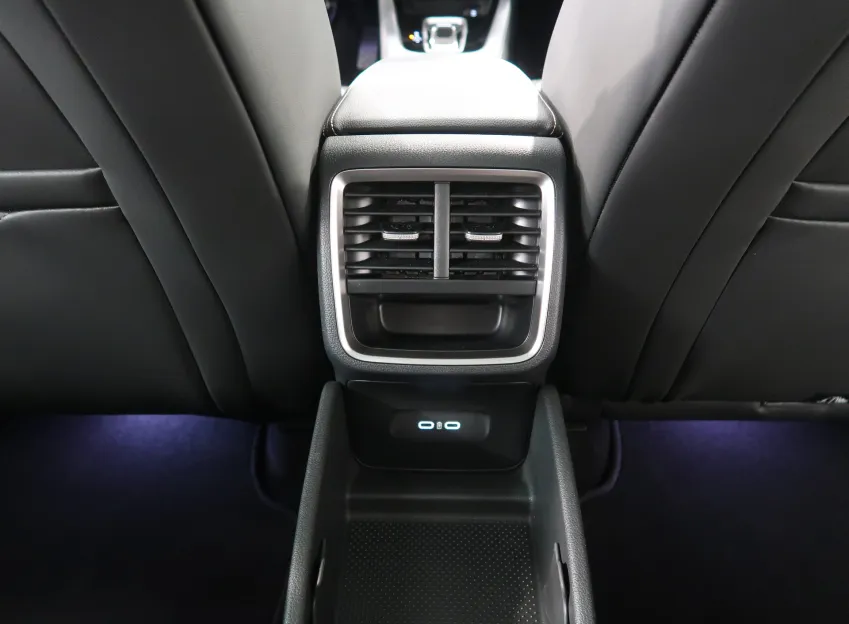 Škoda Octavia TOP SELECTION 2.0TDI 110KW DSG PANORAMA
