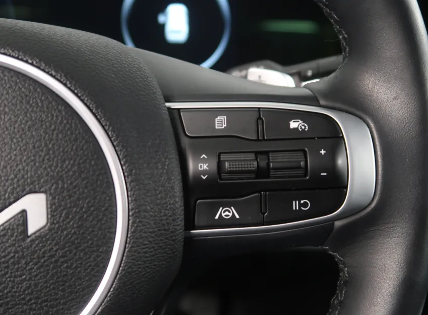 KIA Sportage TOP 1,6T-GDi 118KW  MHEV 4x4 7DCT