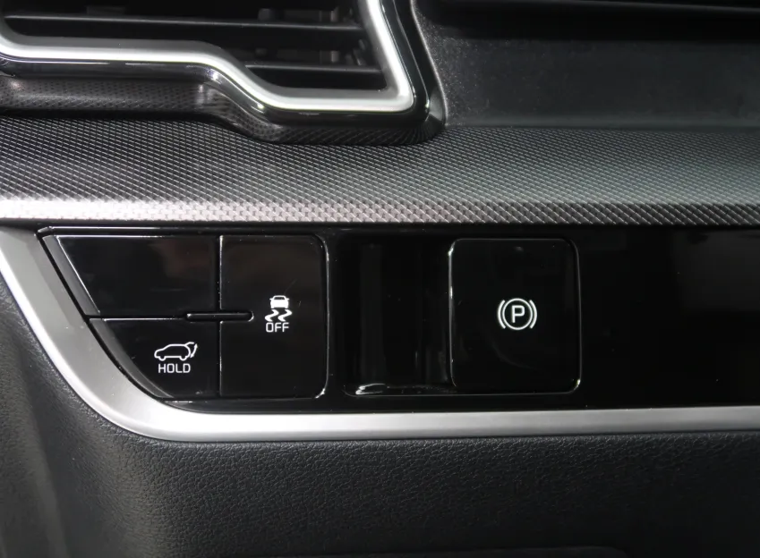KIA Sportage TOP 1,6T-GDi 118KW  MHEV 4x4 7DCT