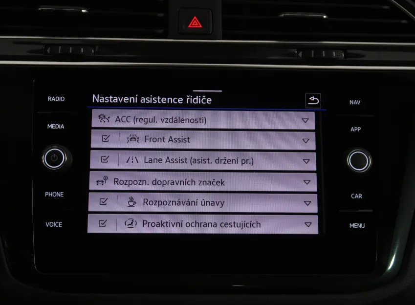 Volkswagen Tiguan R 2.0TSI 235kW DSG 4x4