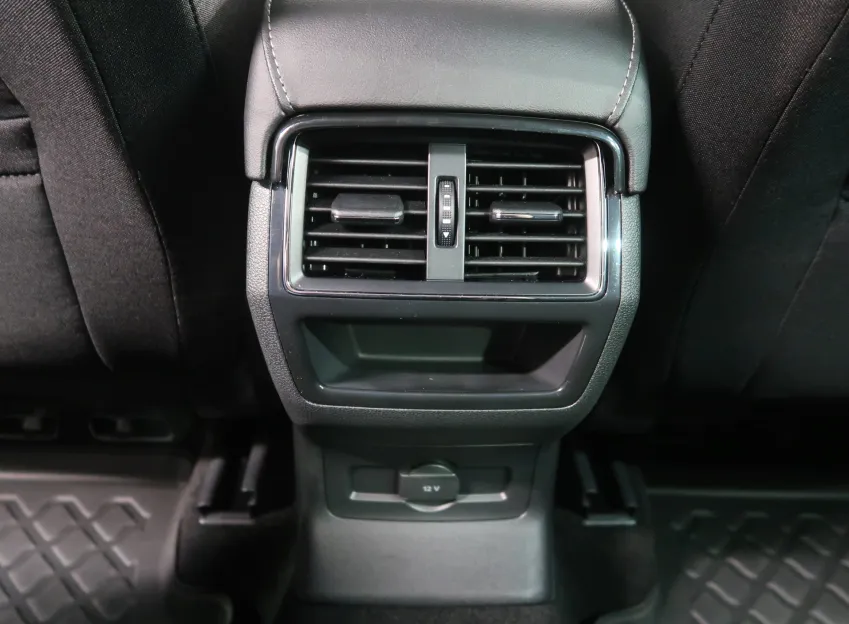 Škoda Karoq STYLE 2.0TDI 110KW