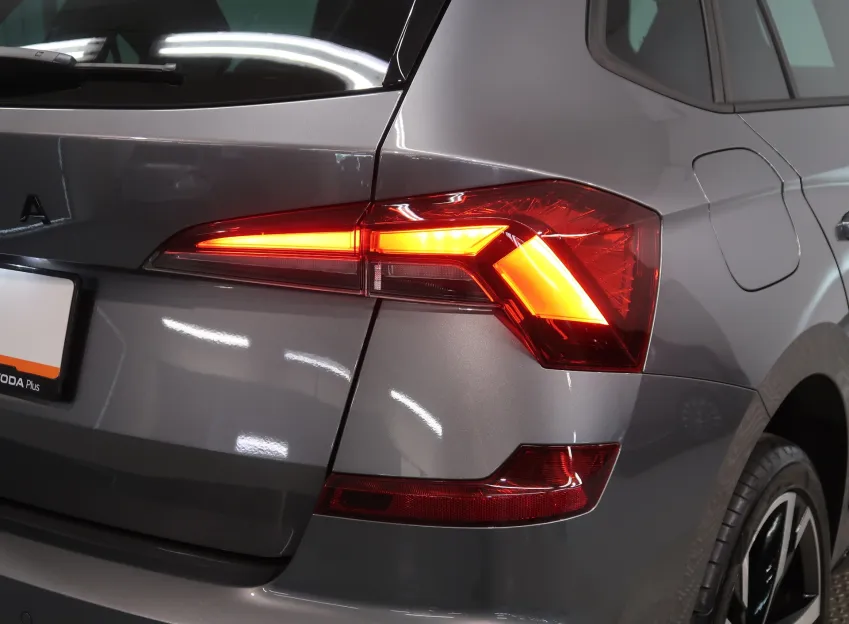 Škoda Kamiq MONTE CARLO 1.0TSI 85KW TAŽNÉ