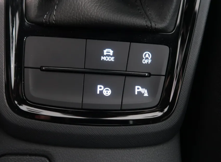 Škoda Kamiq MONTE CARLO 1.0TSI 85KW TAŽNÉ