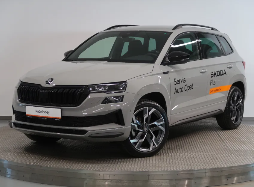 Škoda Karoq SPORTLINE 2.0TSI 140KW 4x4 DSG NAVI LED MATRIX