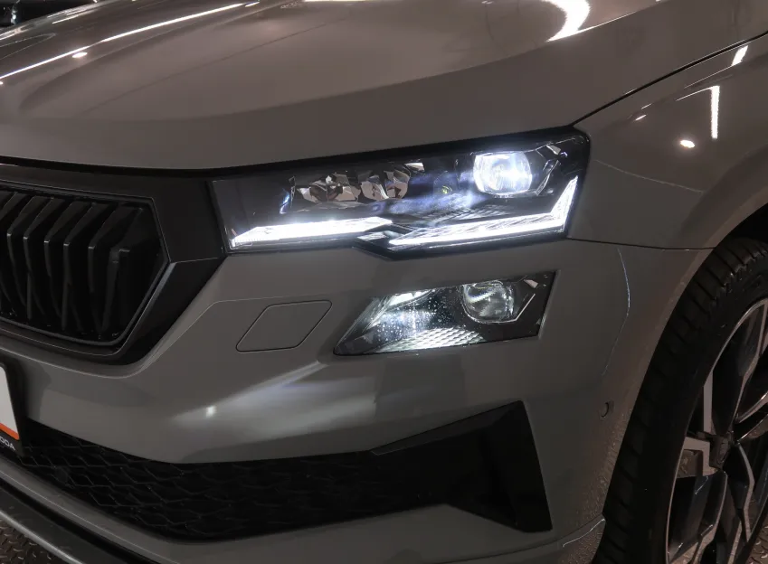 Škoda Karoq SPORTLINE 2.0TSI 140KW 4x4 DSG NAVI LED MATRIX