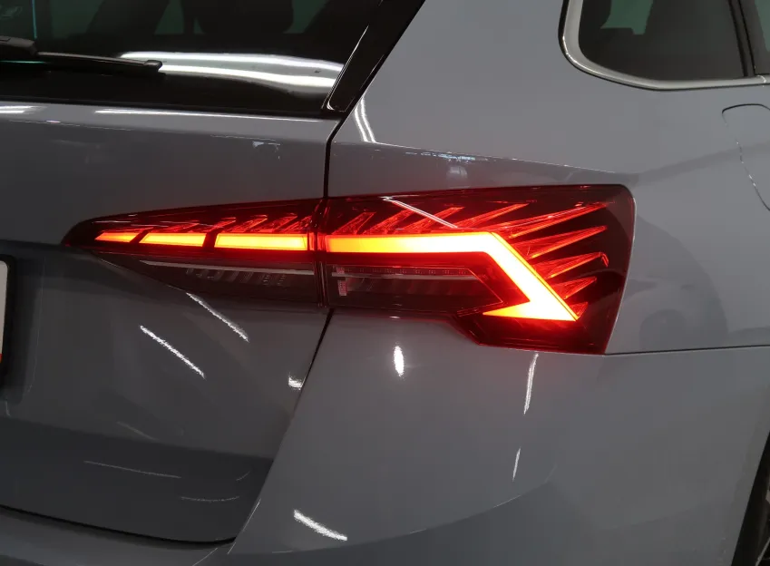 Škoda Octavia TOP PREMIUM 2.0TDI 110KW DSG LED KUŽE