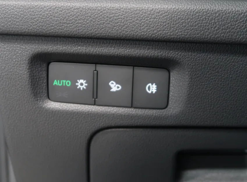 Škoda Octavia TOP PREMIUM 2.0TDI 110KW DSG LED KUŽE