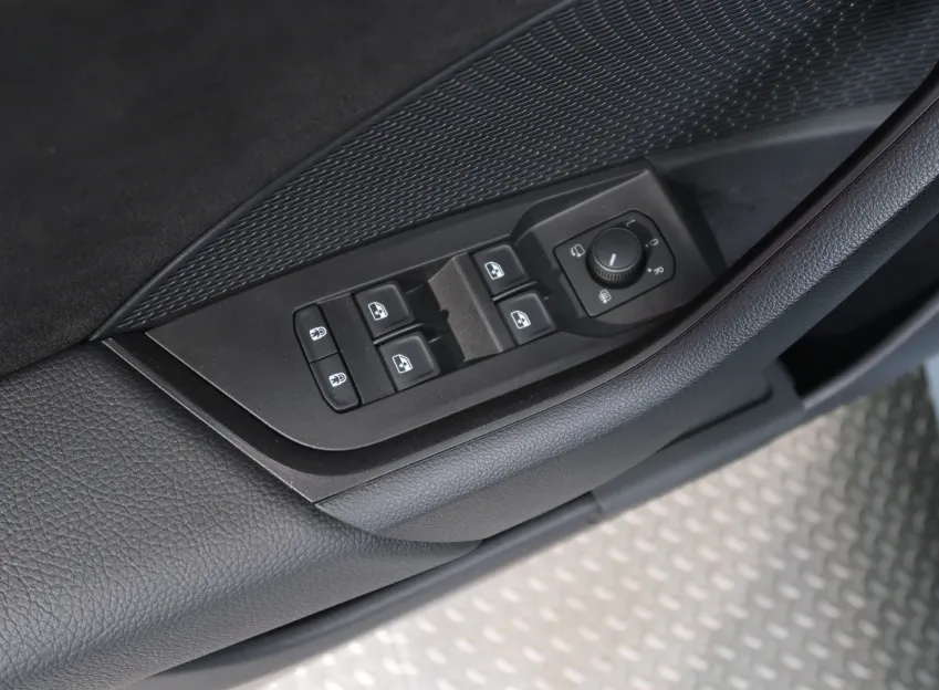 Škoda Octavia TOP PREMIUM 2.0TDI 110KW DSG LED KUŽE