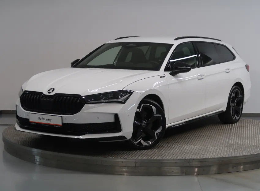 Škoda Superb SPORTLINE 2.0TDI 142KW 4x4 DSG WEBASTO TAŽNÉ