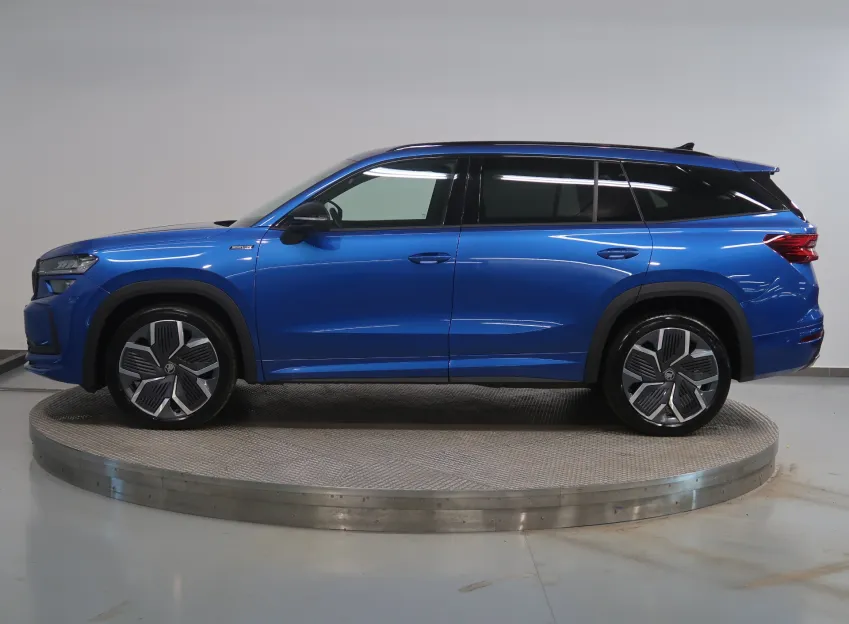 Škoda Kodiaq SPORTLINE 2.0TDI 142KW 4x4 DSG TAŽNÝ WEBASTO CANTO