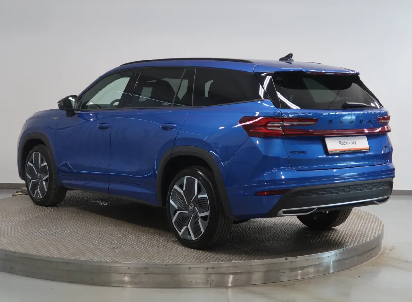 Škoda Kodiaq SPORTLINE 2.0TDI 142KW 4x4 DSG TAŽNÝ WEBASTO CANTO