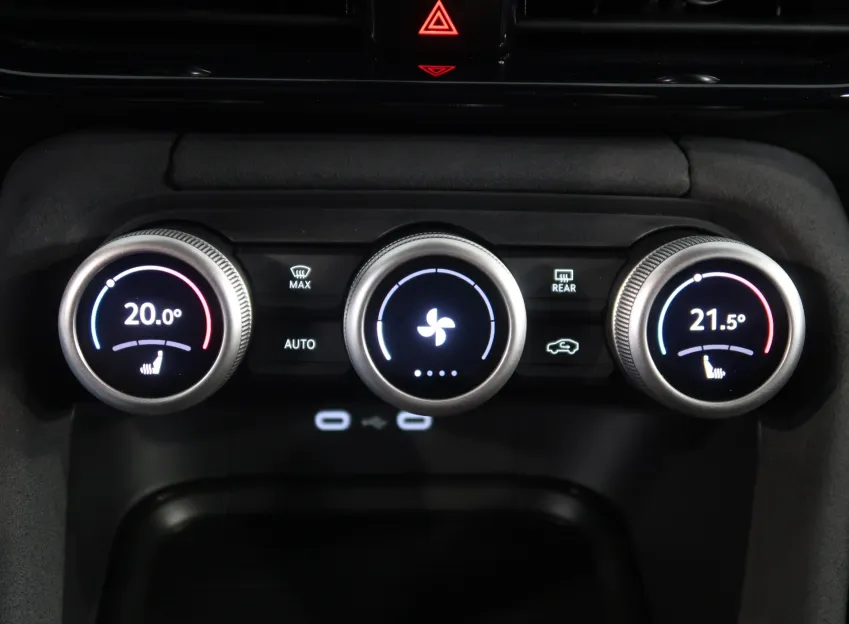 Škoda Kodiaq SPORTLINE 2.0TDI 142KW 4x4 DSG TAŽNÝ WEBASTO CANTO