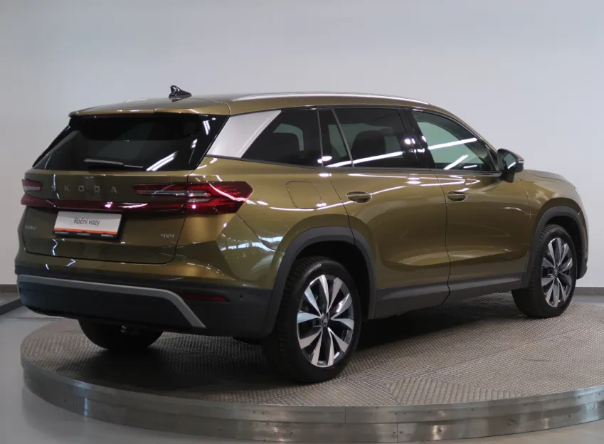 Škoda Kodiaq EXCLUSIVE 2.0TDI 142KW 4x4 DSG TAŽNÉ WEBASTO CANTO