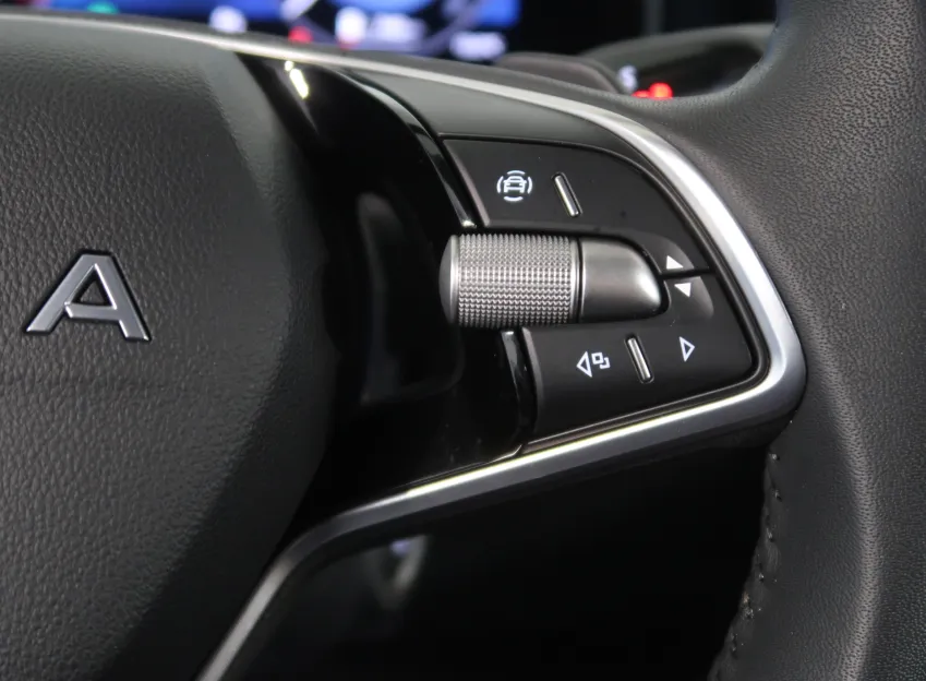 Škoda Kodiaq EXCLUSIVE 2.0TDI 142KW 4x4 DSG TAŽNÉ WEBASTO CANTO