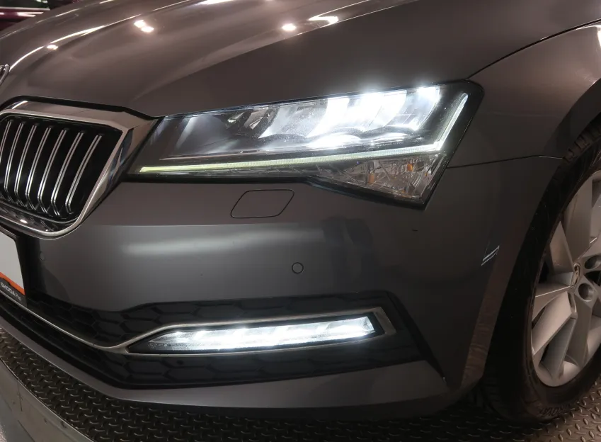 Škoda Superb STYLE 2.0TDI 147KW 4x4 DSG TAŽNÉ