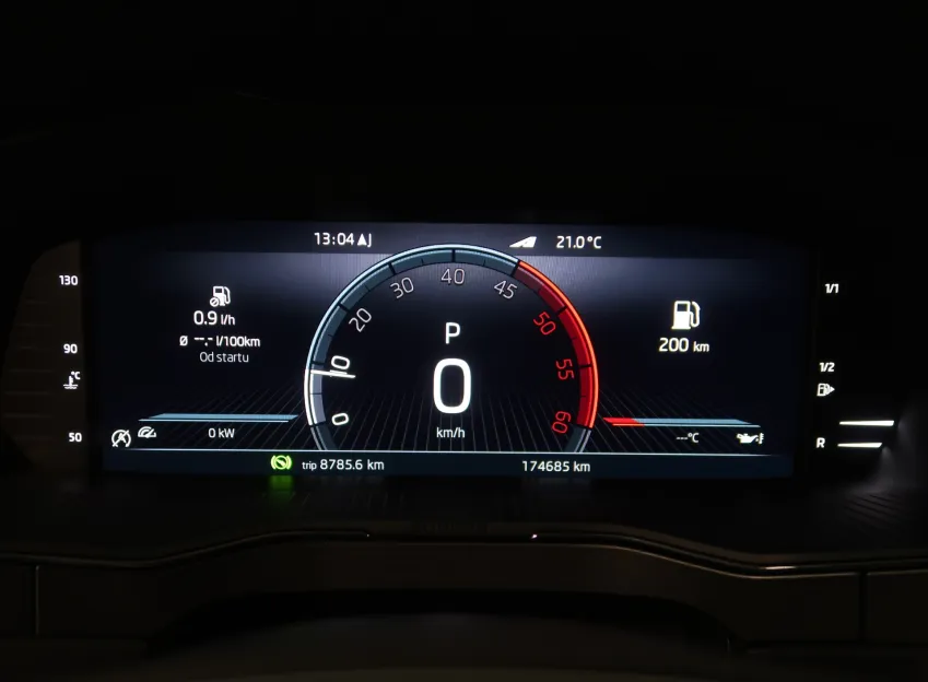 Škoda Superb STYLE 2.0TDI 147KW 4x4 DSG TAŽNÉ