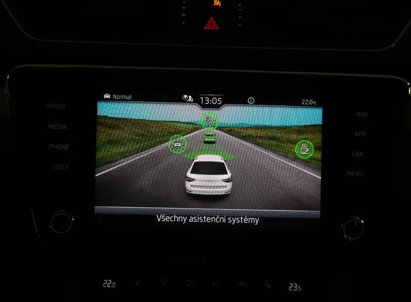 Škoda Superb STYLE 2.0TDI 147KW 4x4 DSG TAŽNÉ