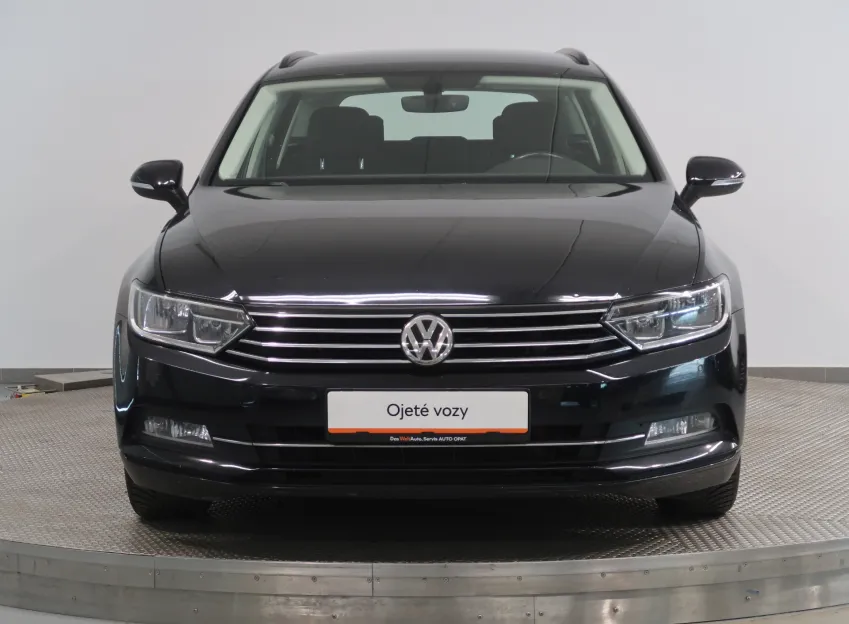 Volkswagen Passat COMFORTLINE 1.6TDI 88KW