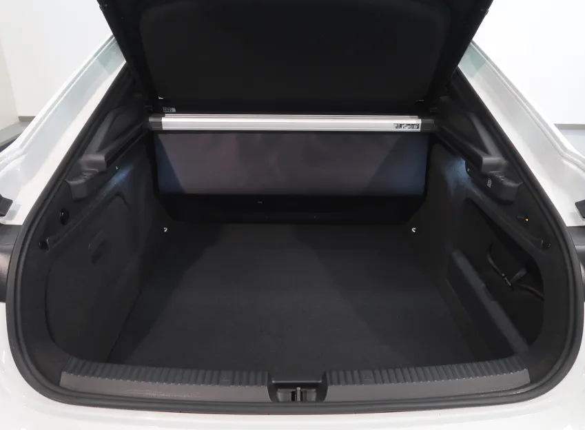 Škoda Superb SPORTLINE 2.0TDI 142KW 4x4 DSG TAŽNÉ CANTON LED MA