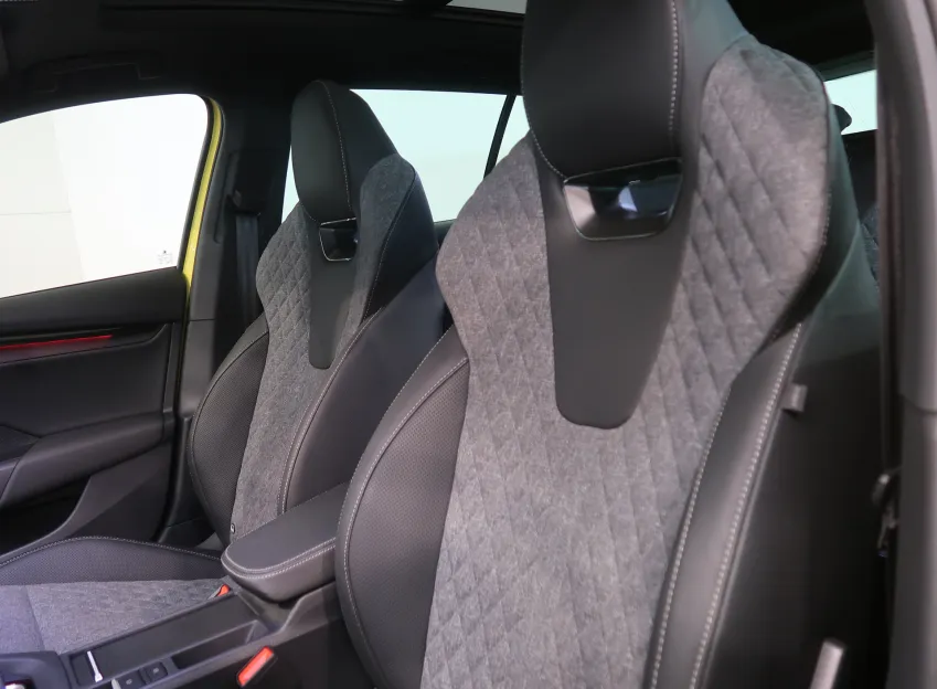 Škoda Octavia SPORTLINE 2.0TSI 150KW 4x4 DSG CANTON
