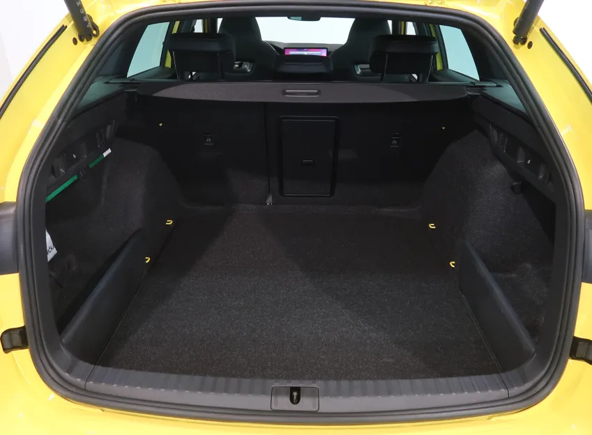 Škoda Octavia SPORTLINE 2.0TSI 150KW 4x4 DSG CANTON