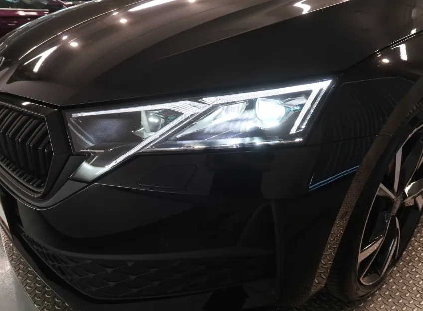 Škoda Octavia SPORTLINE 2.0TSI 150KW 4x4 DSG CANTON