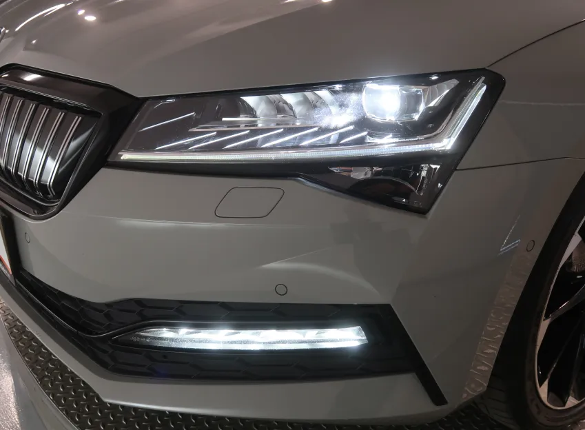 Škoda Superb iV SPORTLINE 1.4TSI 160KW DSG PANORAMA