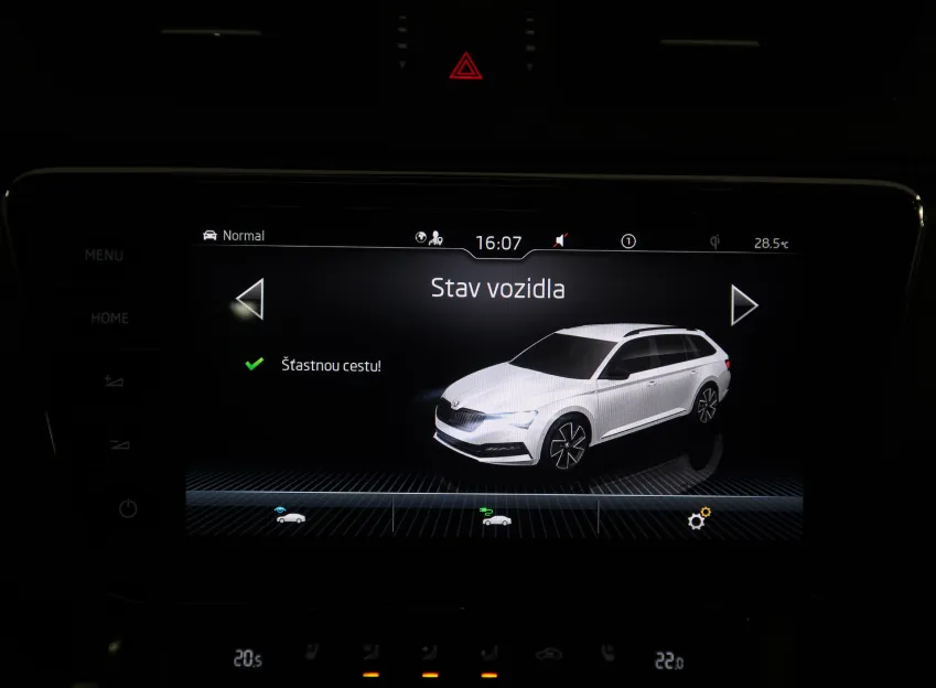 Škoda Superb iV SPORTLINE 1.4TSI 160KW DSG PANORAMA