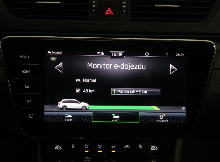Škoda Superb iV SPORTLINE 1.4TSI 160KW DSG PANORAMA