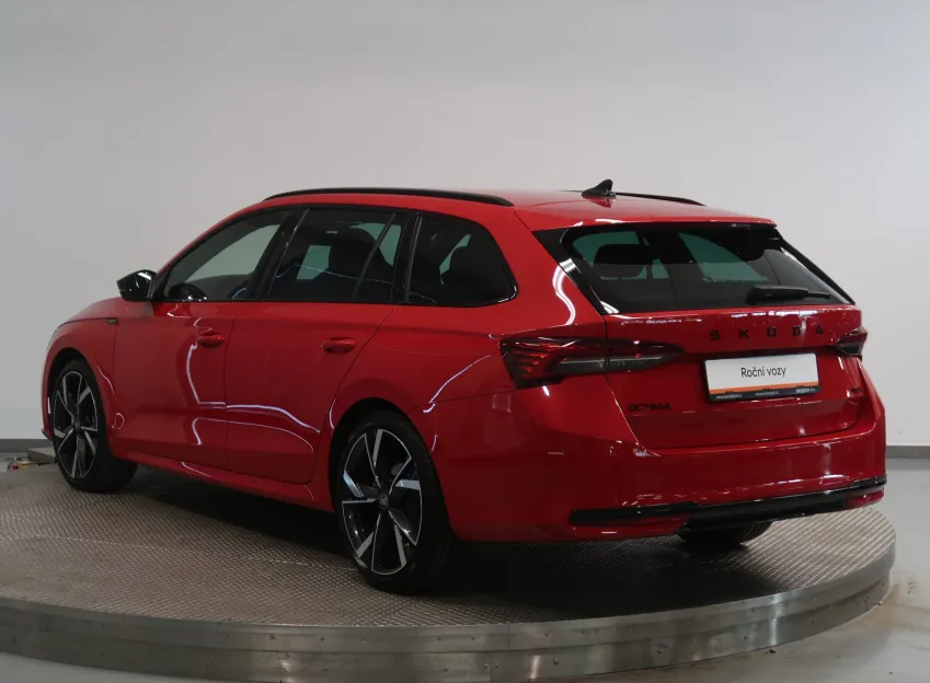 Škoda Octavia SPORTLINE 2.0TSI 150KW CANTON