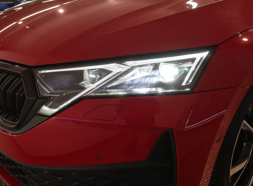 Škoda Octavia SPORTLINE 2.0TSI 150KW CANTON