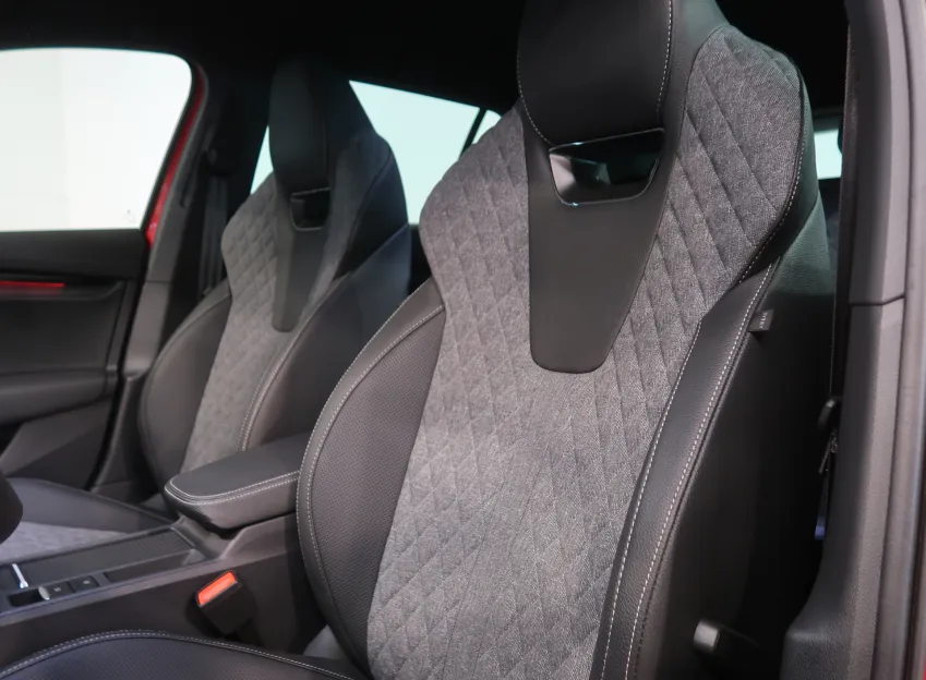 Škoda Octavia SPORTLINE 2.0TSI 150KW CANTON