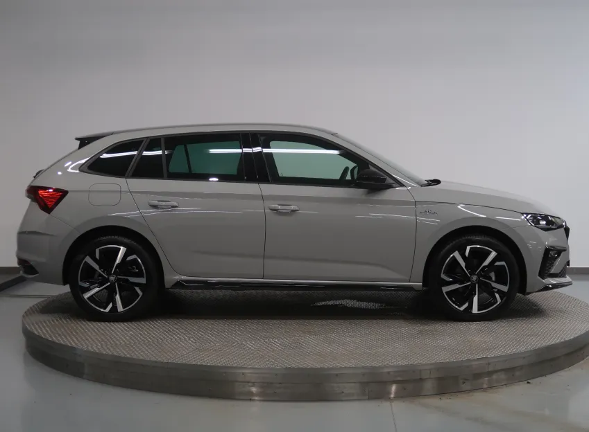 Škoda Scala MONTE CARLO 1.5TSI 110KW DSG LED MATRIX PANORAMA