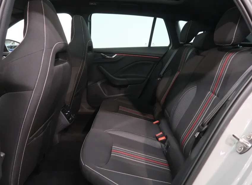 Škoda Scala MONTE CARLO 1.5TSI 110KW DSG LED MATRIX PANORAMA