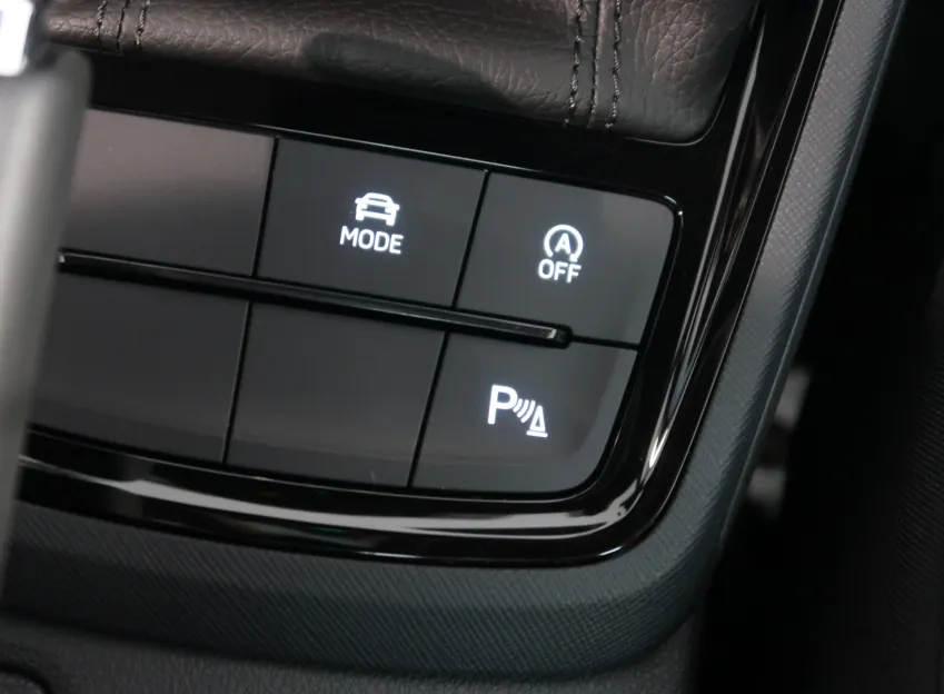 Škoda Scala MONTE CARLO 1.5TSI 110KW DSG LED MATRIX PANORAMA