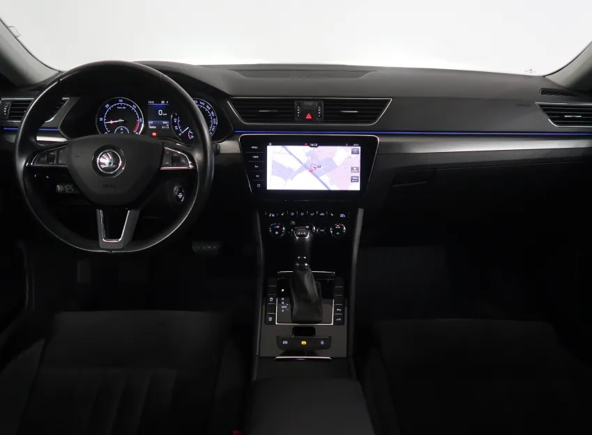 Škoda Superb STYLE 2.0TDI 140KW 4x4 DSG WEBASTO CANTON