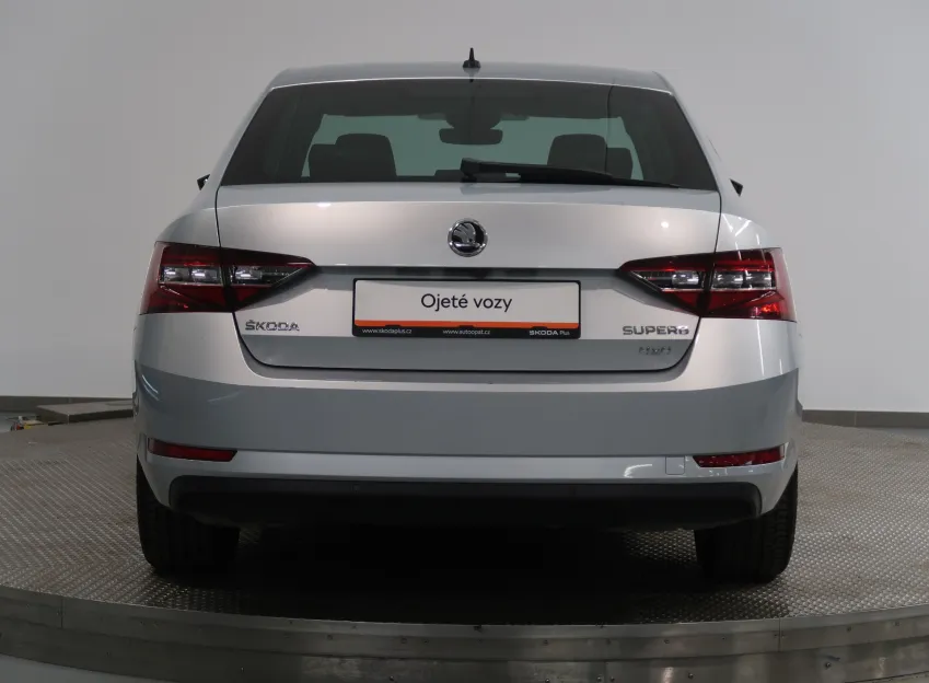 Škoda Superb STYLE 2.0TDI 140KW 4x4 DSG WEBASTO CANTON