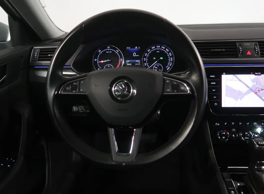 Škoda Superb STYLE 2.0TDI 140KW 4x4 DSG WEBASTO CANTON
